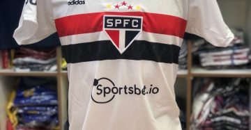 Kit com 10 Camisas de Times no Atacado – Qualidade e Melhor Preço!